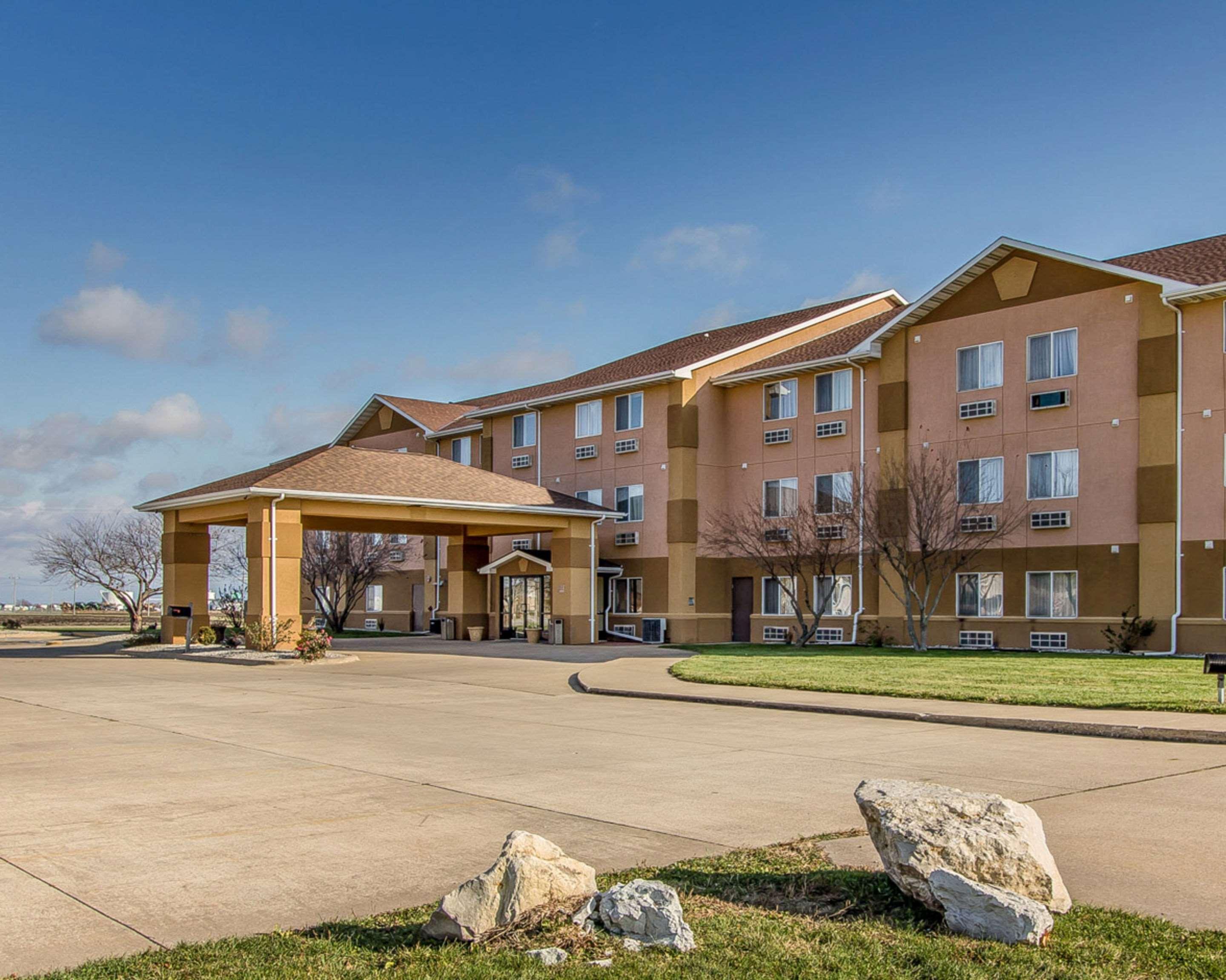 Quality Inn & Suites Mount Pleasant Exterior foto