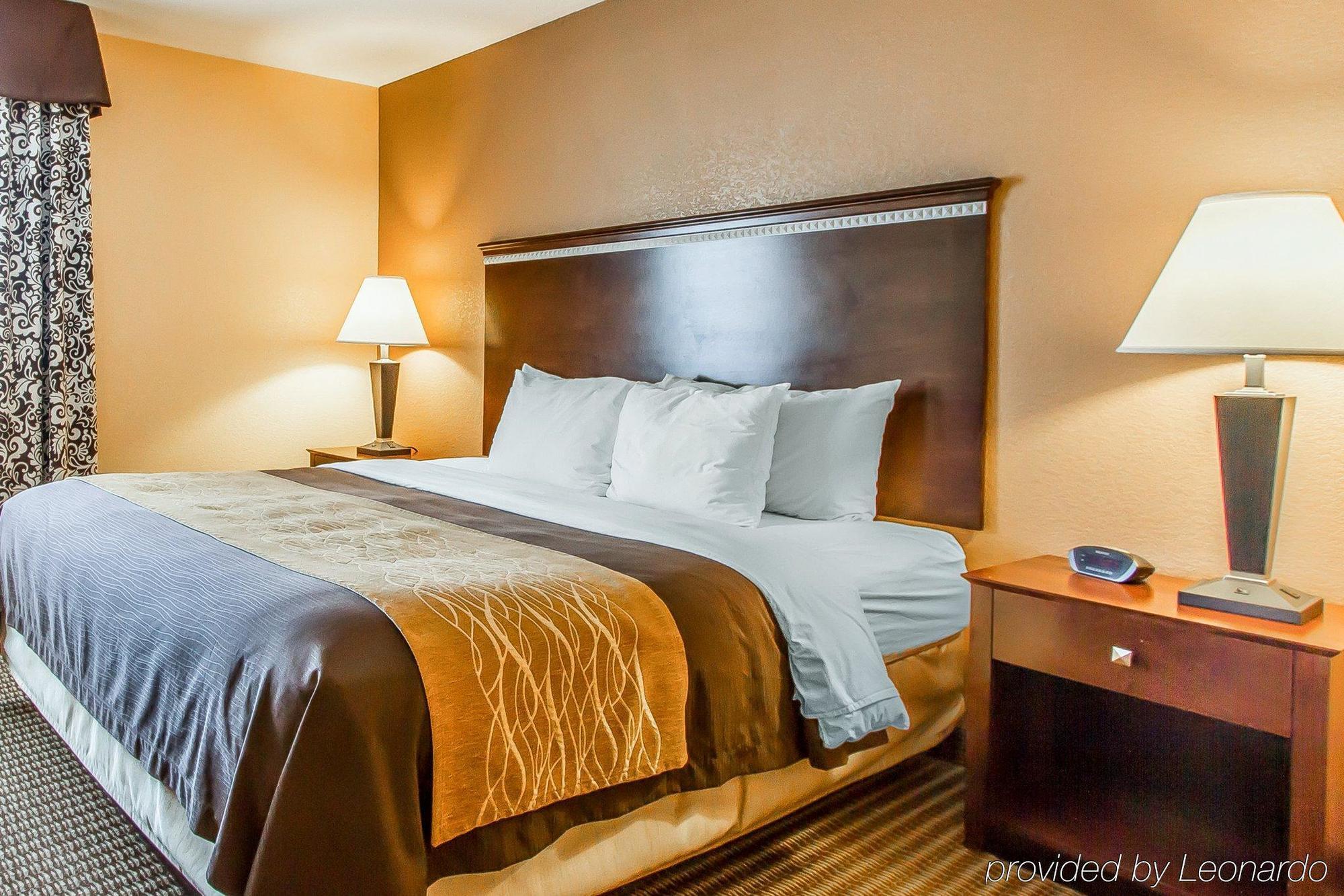 Quality Inn & Suites Mount Pleasant Exterior foto